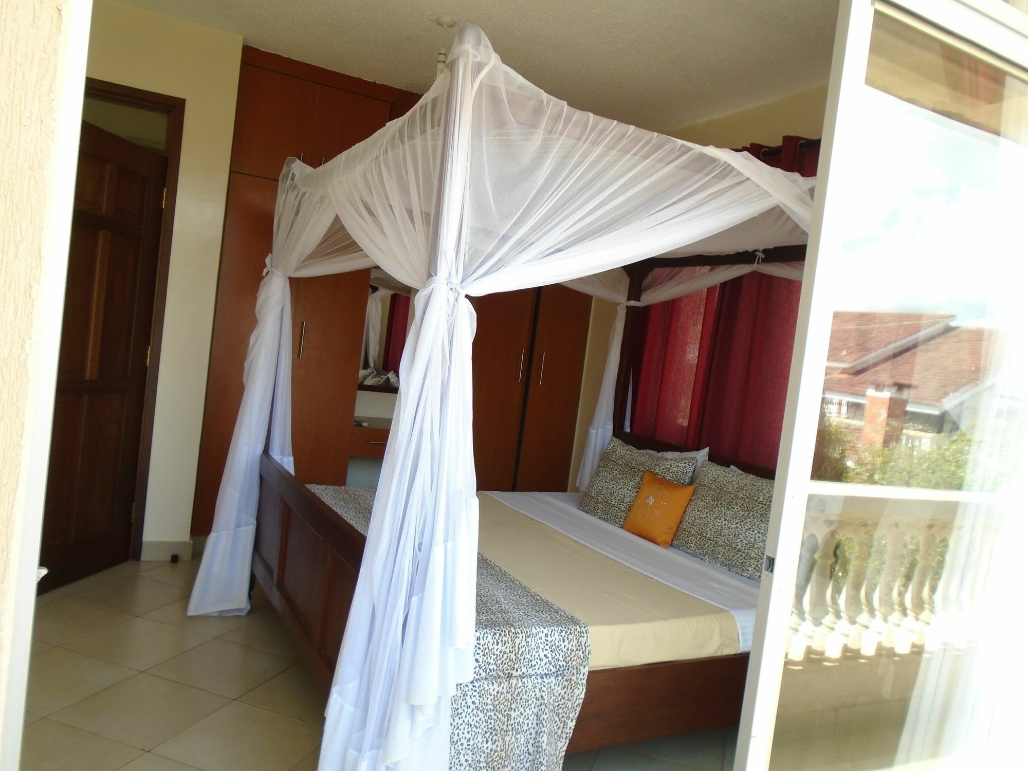 Pawenzi Serviced Apartments Mombasa Ngoại thất bức ảnh